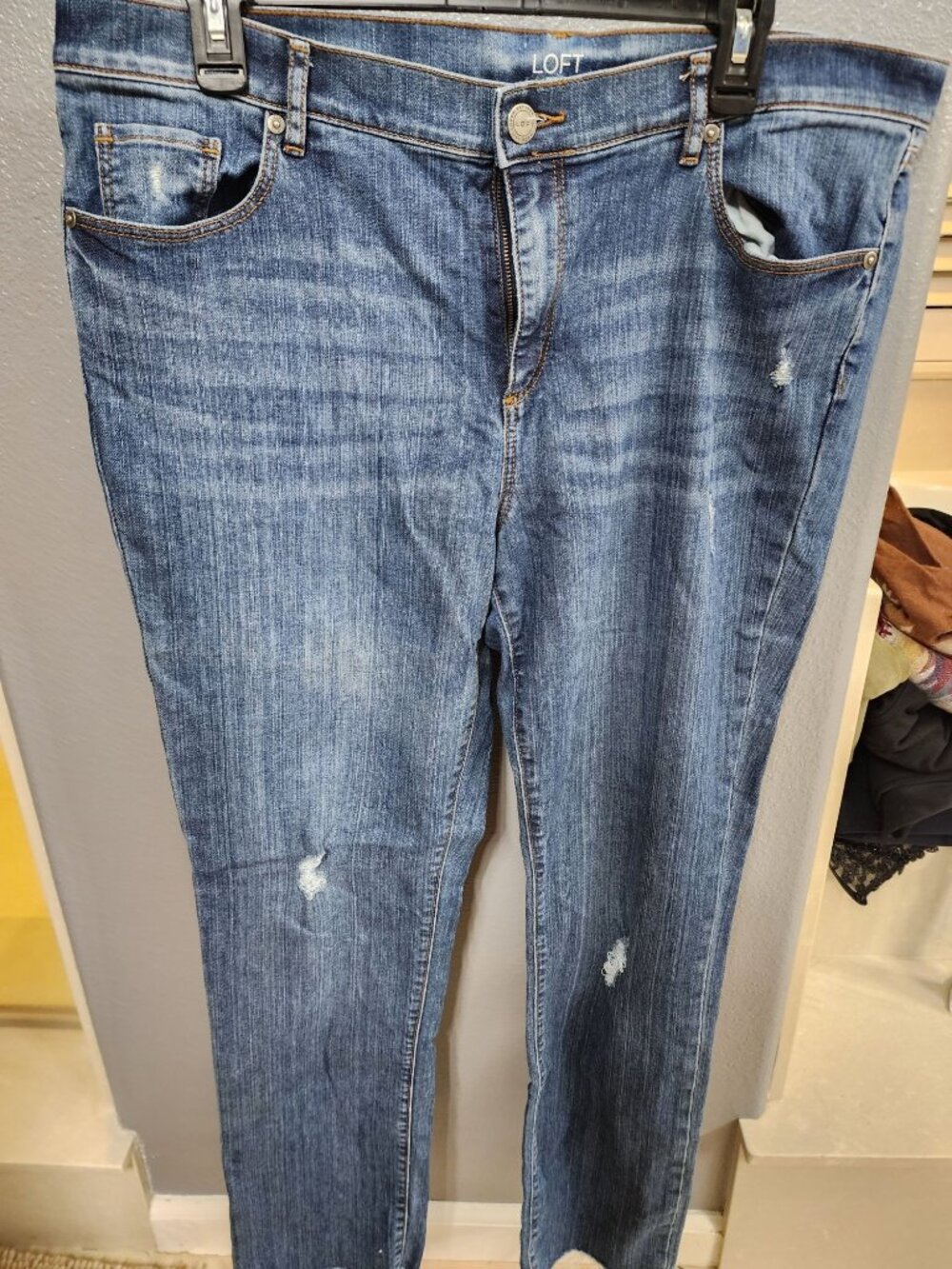 LOFT Womens Distressed Medium Wash Ankle Jeans Cut Off Raw Hem Stretch
